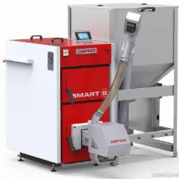 Kocioł na paliwo stałe Defro Smart 5 z podajnikiem ślimakowym i sterownikiem elektronicznym, widok z przodu i boku, obudowa biało-czerwona, model z zasobnikiem na paliwo.
