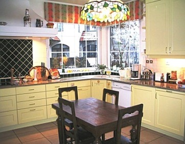 Meble kuchenne, łazienkowe