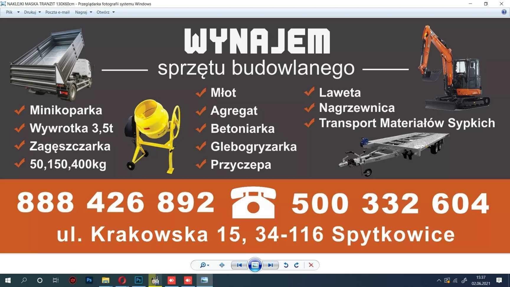 Grafika reklamowa z ofertą wynajmu sprzętu budowlanego, w tym przyczepy niskopodwoziowej do transportu materiałów sypkich, z numerami telefonów i adresem firmy.