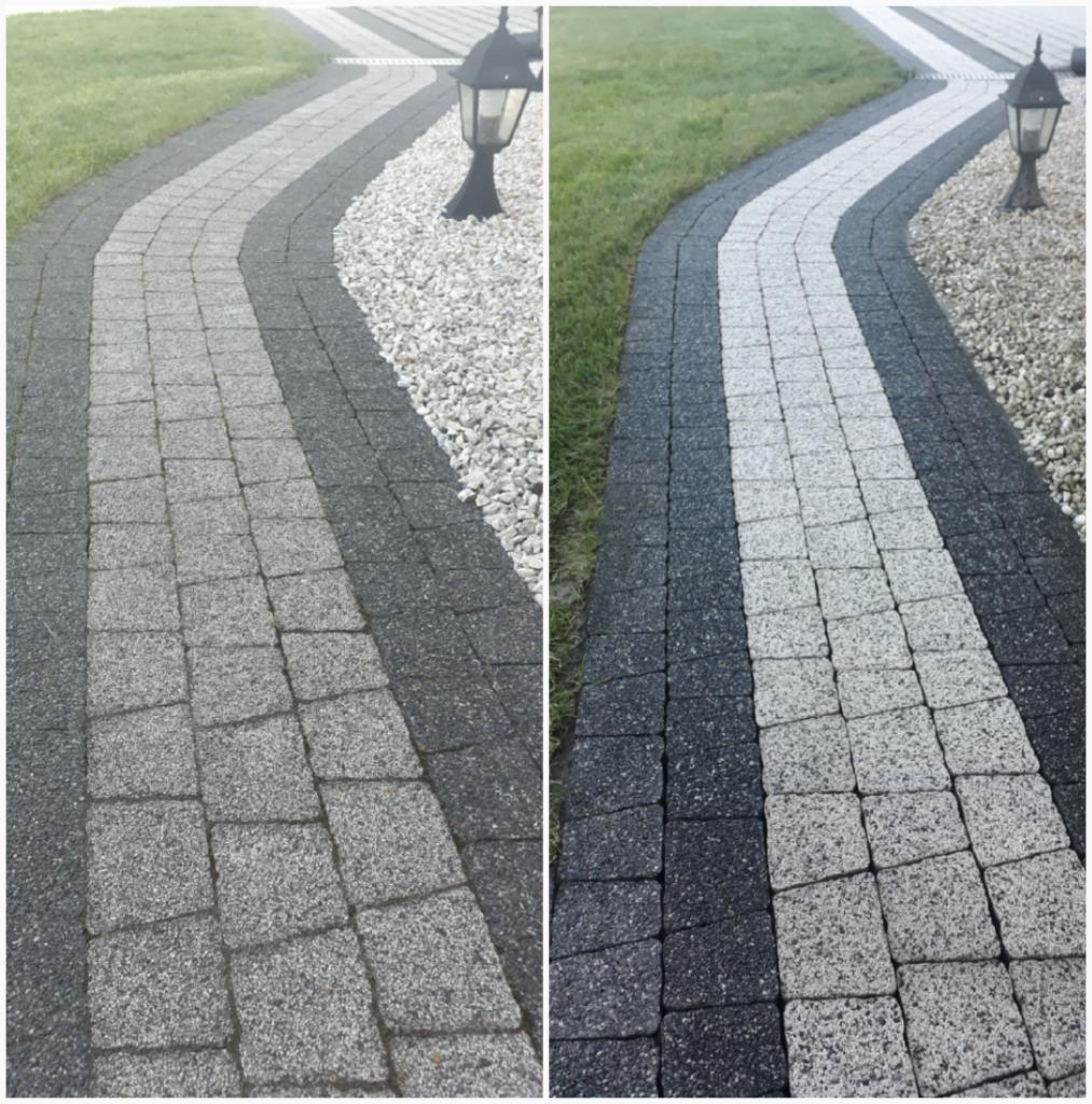 Dwa ujęcia tej samej krętej ścieżki z kostki brukowej w odcieniach szarości, rozdzielone pionowo, z lampą ogrodową i kamyczkami po bokach, otoczonej zielonym trawnikiem.