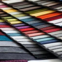 Tkaniny tapicerskie w wysokiej jakości w szerokiej gamie kolorów i faktur o zachwycającym, nowoczesnym wzornictwie.