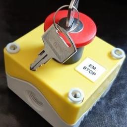 Bezpieczny wyłącznik prądu