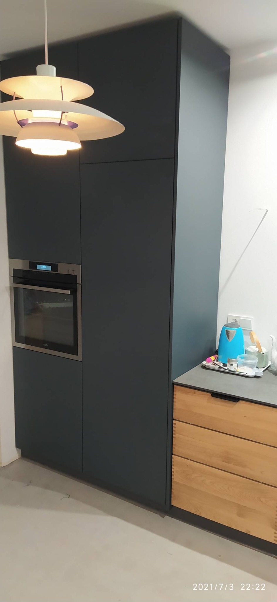 Lakier antracyt z powłoką 'anty palcową'