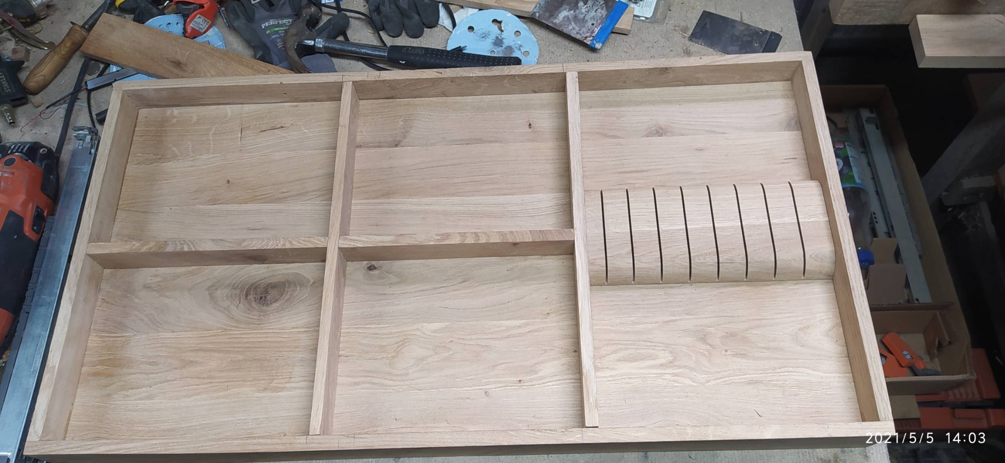 Szuflada na noże i sztućce z naturalnego dębu