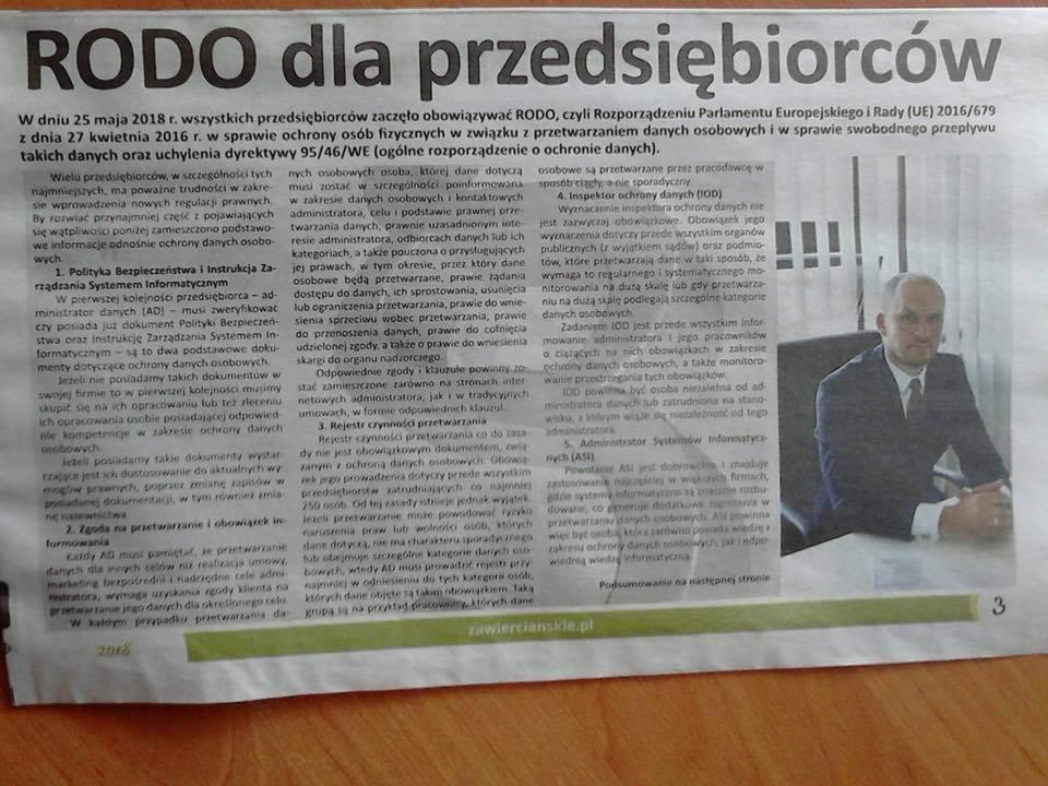 Artykuł prasowy o RODO dla przedsiębiorców, z widocznym zdjęciem mężczyzny w garniturze, prawdopodobnie eksperta od ochrony danych.