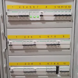 Rozdzielnia Elektryczna Dla Biura.