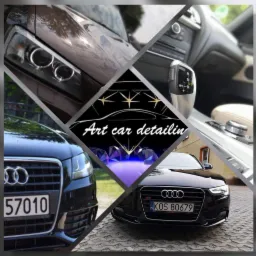 Kolaż zdjęć przedstawiający detale samochodów Audi, w tym reflektory, wnętrze z dźwignią zmiany biegów i przód pojazdu z widocznymi tablicami rejestracyjnymi, z logo firmy detailingowej nałożonym...