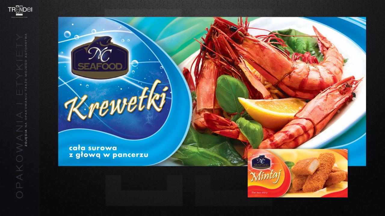 Projekt opakowania z motywem krewetek i mintaja, z logo firmy NC Seafood, prezentujący surowe krewetki z głowami w pancerzu oraz filet z mintaja bez skóry.