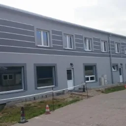 Wykonanie kompleksowej stolarki okiennej w budynku biurowym w Szczecinie