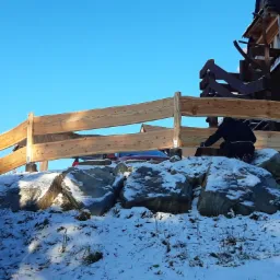 Płot modrzewiowy indywidualny lokalizacja Gubałówka