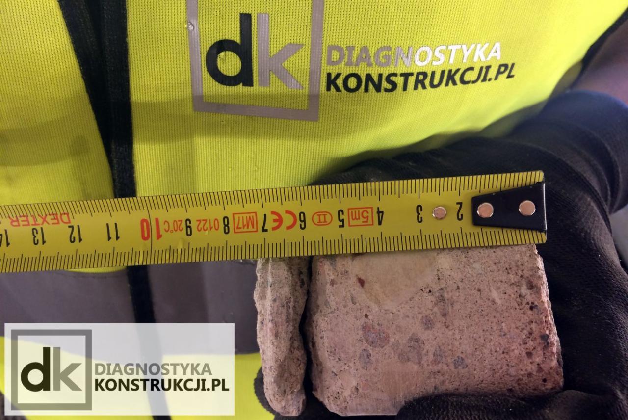 Wstępne pomiary odwierconego rdzenia