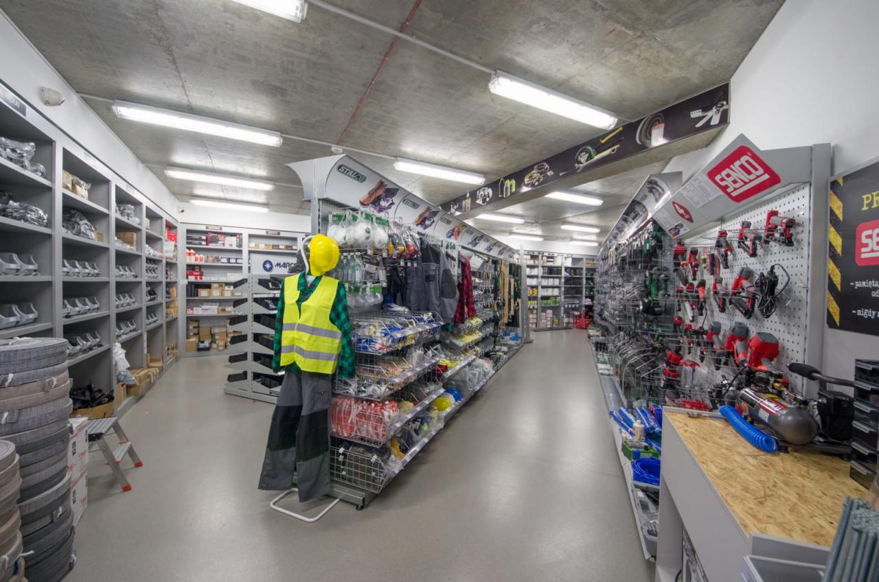 Narzędzia i akcesoria do tapicerowania