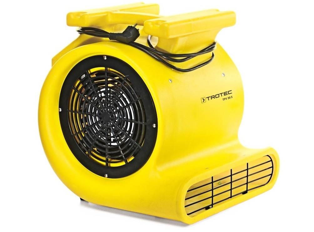 Żółta dmuchawa osuszająca Trotec TFV 30 S z czarną kratką wentylatora i kablem zasilającym, widok z przodu na białym tle.