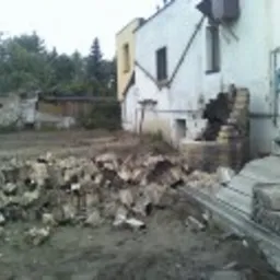 Wyburzenia, rozbiórki