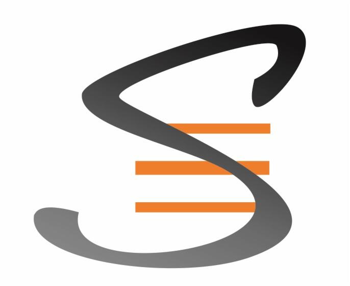 Abstrakcyjne logo firmy: stylizowana litera 'S' w odcieniach szarości z trzema poziomymi pomarańczowymi liniami wewnątrz.