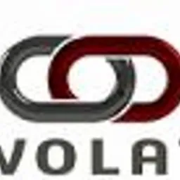 Logo firmy WOLAT, przedstawiające dwa splecione ze sobą owale, jeden w kolorze grafitowym, drugi w kolorze bordowym, umieszczone nad nazwą firmy zapisaną wielkimi literami.