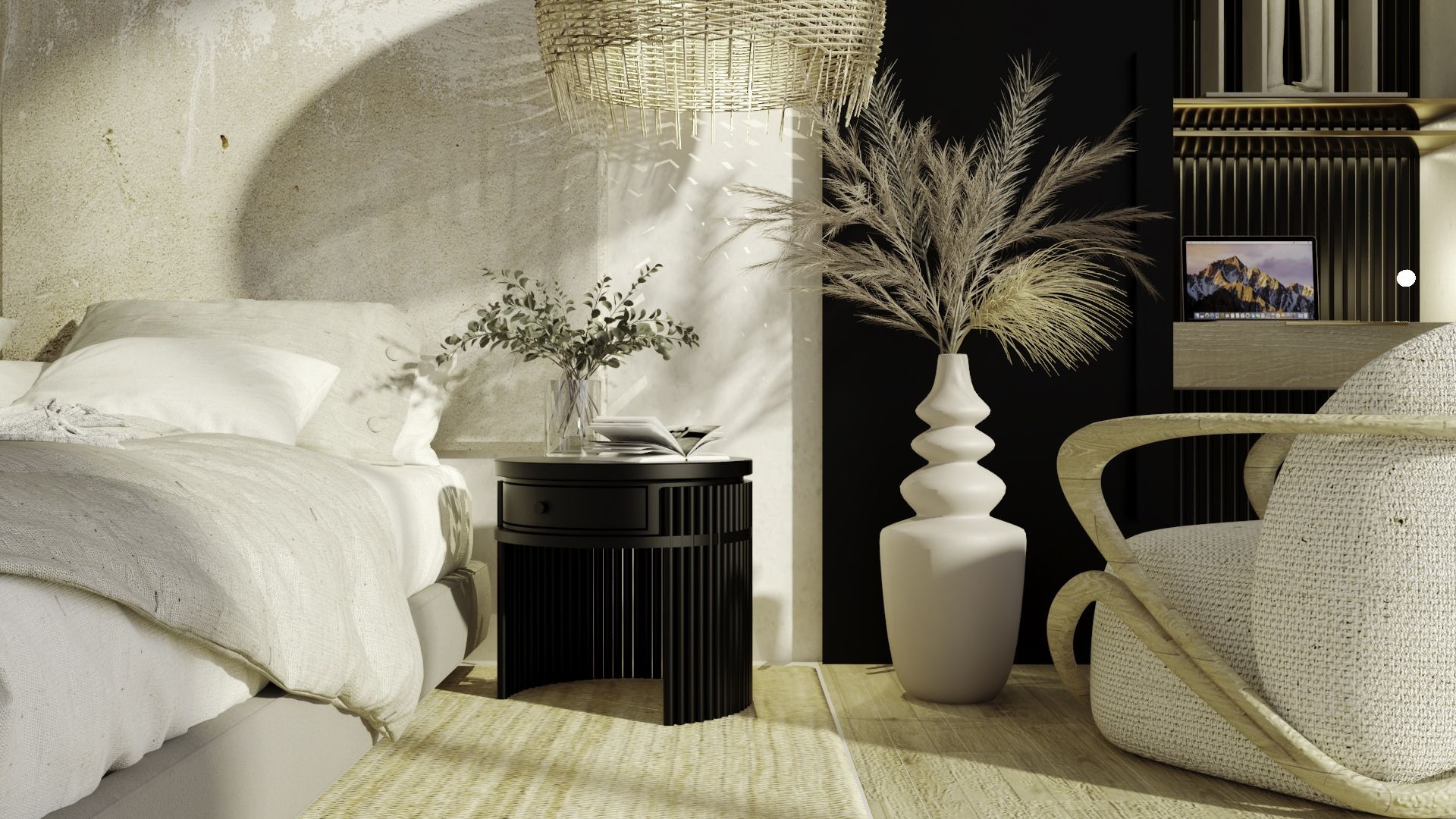 Nowoczesna sypialnia z łóżkiem w jasnych odcieniach, okrągłym czarnym stolikiem nocnym, wazonem z kwiatami i dekoracyjnym oświetleniem wiszącym, uzupełniona o fotel z drewnianą ramą i laptopem w tle.