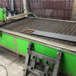 Ploter plazmowy cnc z stołem wodnym