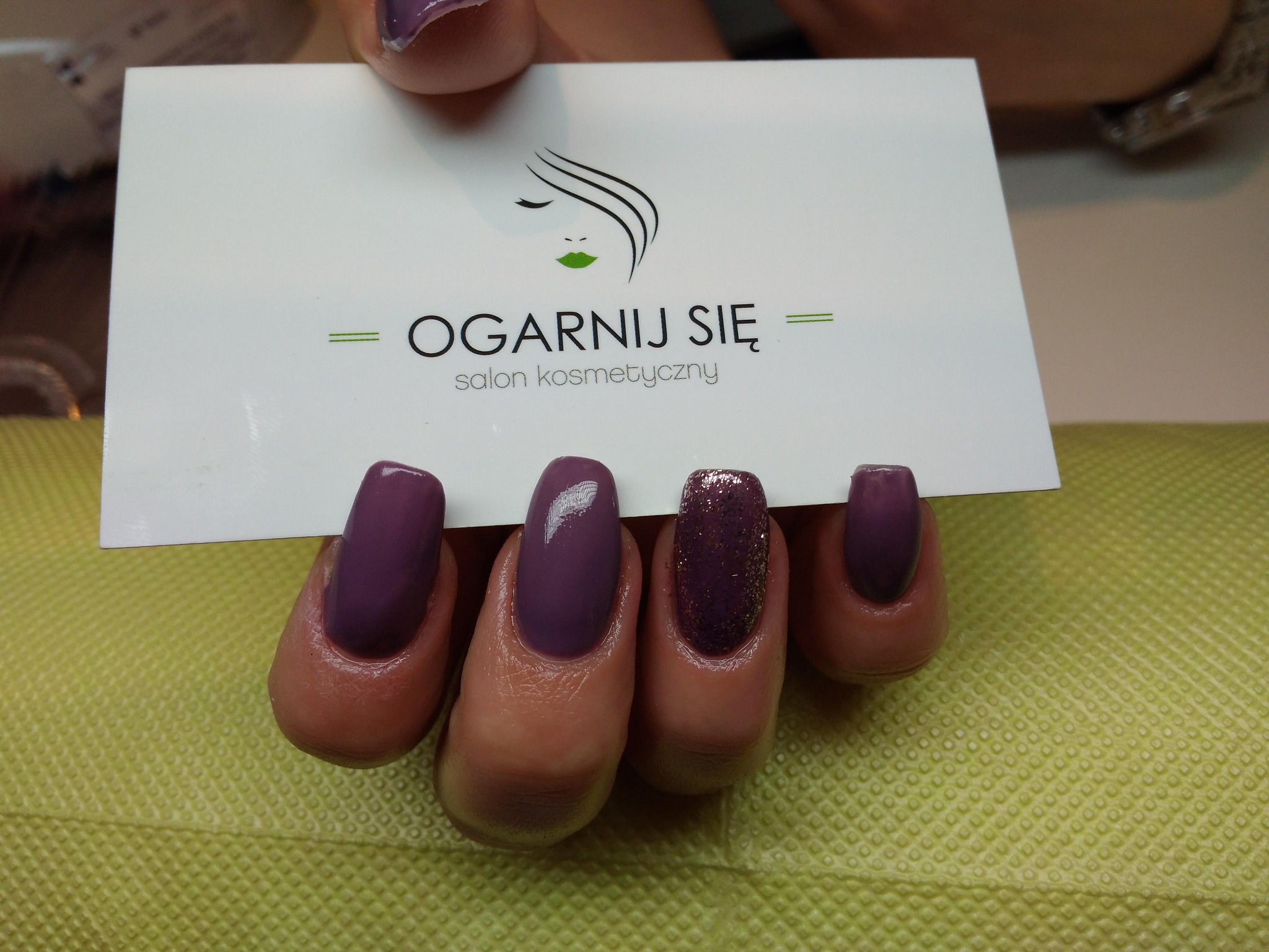 Paznokcie Żelowe w Ogarnij Się Tychy