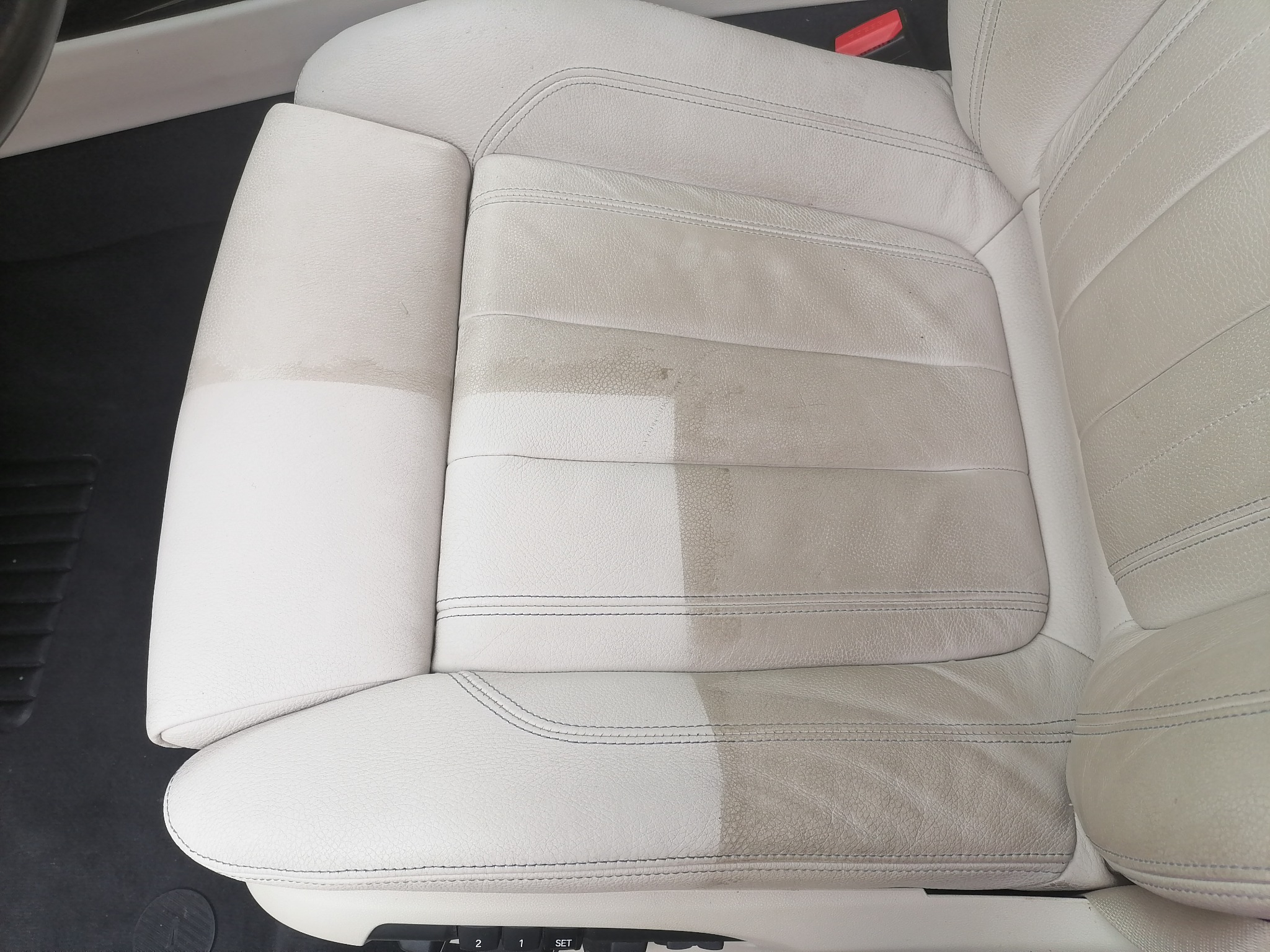 Czyszczenie oraz konserwacja skóry