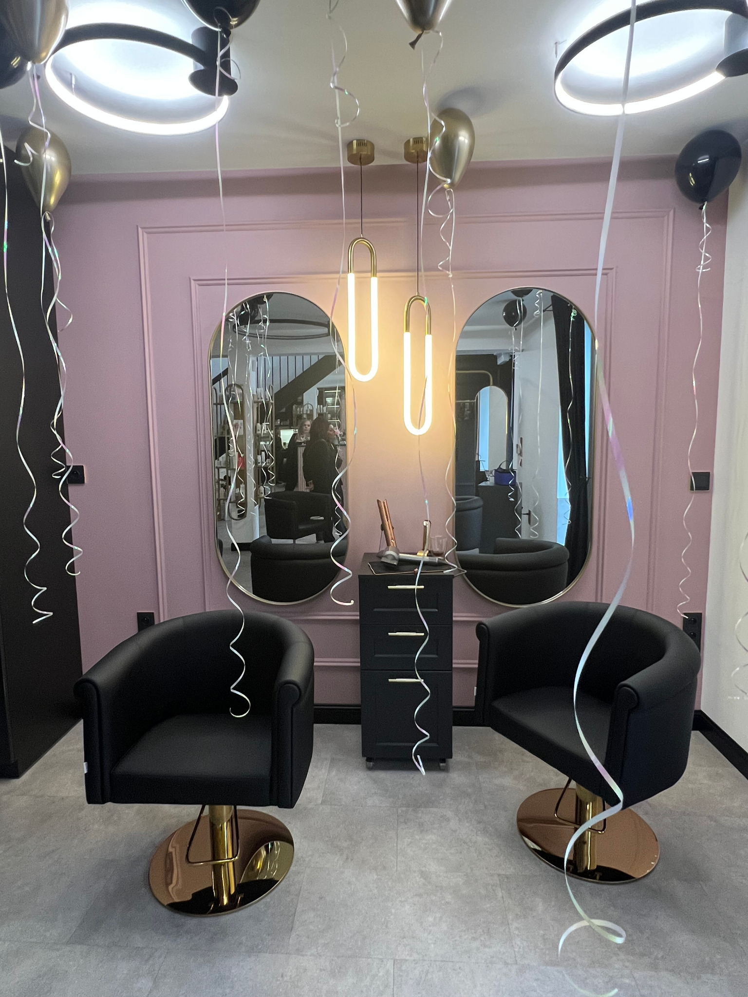 Salon fryzjerski, Lębork