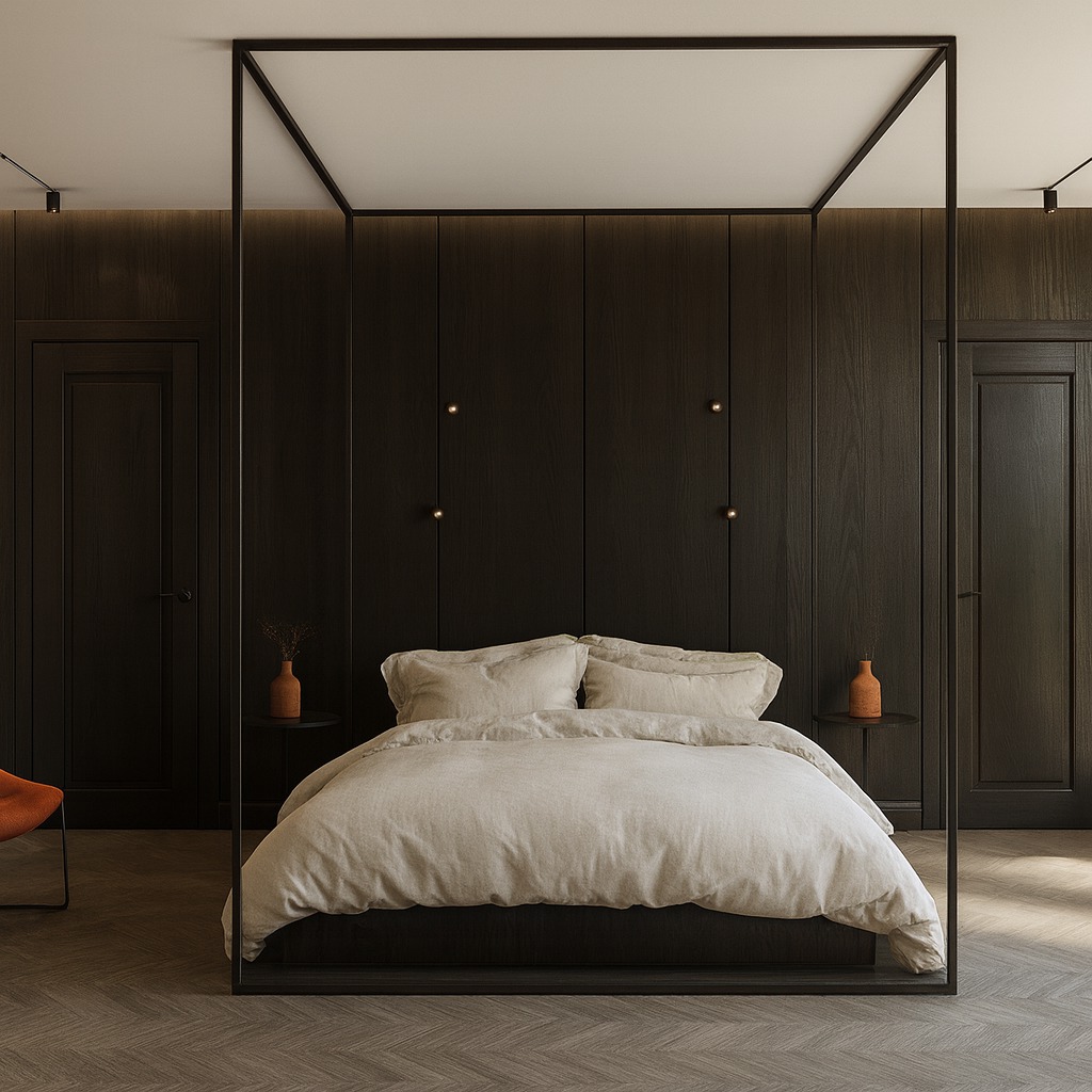 Minimalistyczna sypialnia z łóżkiem z baldachimem i ciemnym drewnem na ścianach. Dyskretne oświetlenie punktowe i parkiet w jodełkę dodają elegancji.