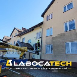 Mycie elewacji tynkowych