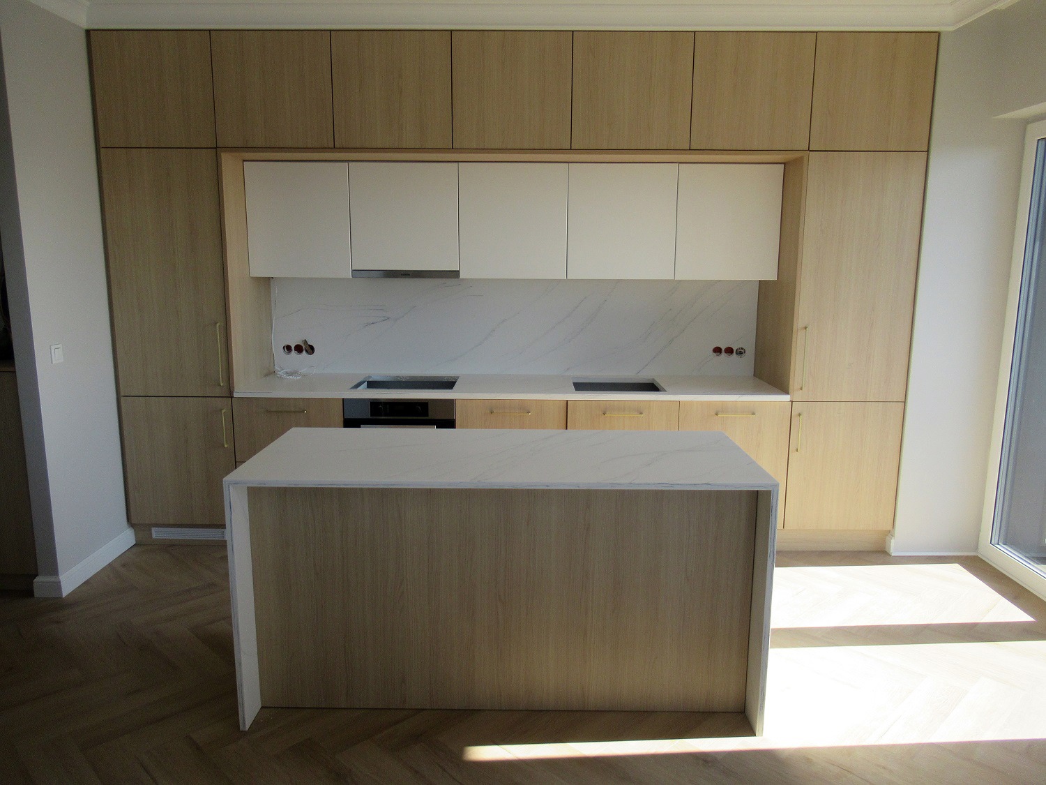 Wyspa kuchenna, solid surface