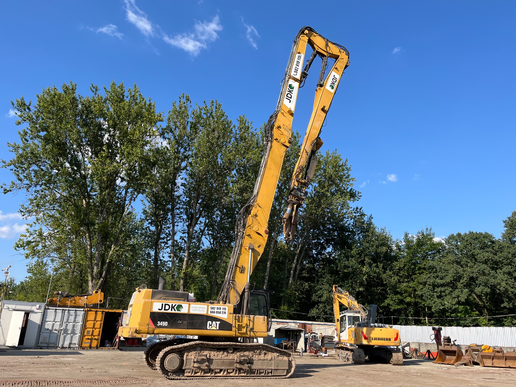 CAT 349D - 32 mb zasięgu roboczego