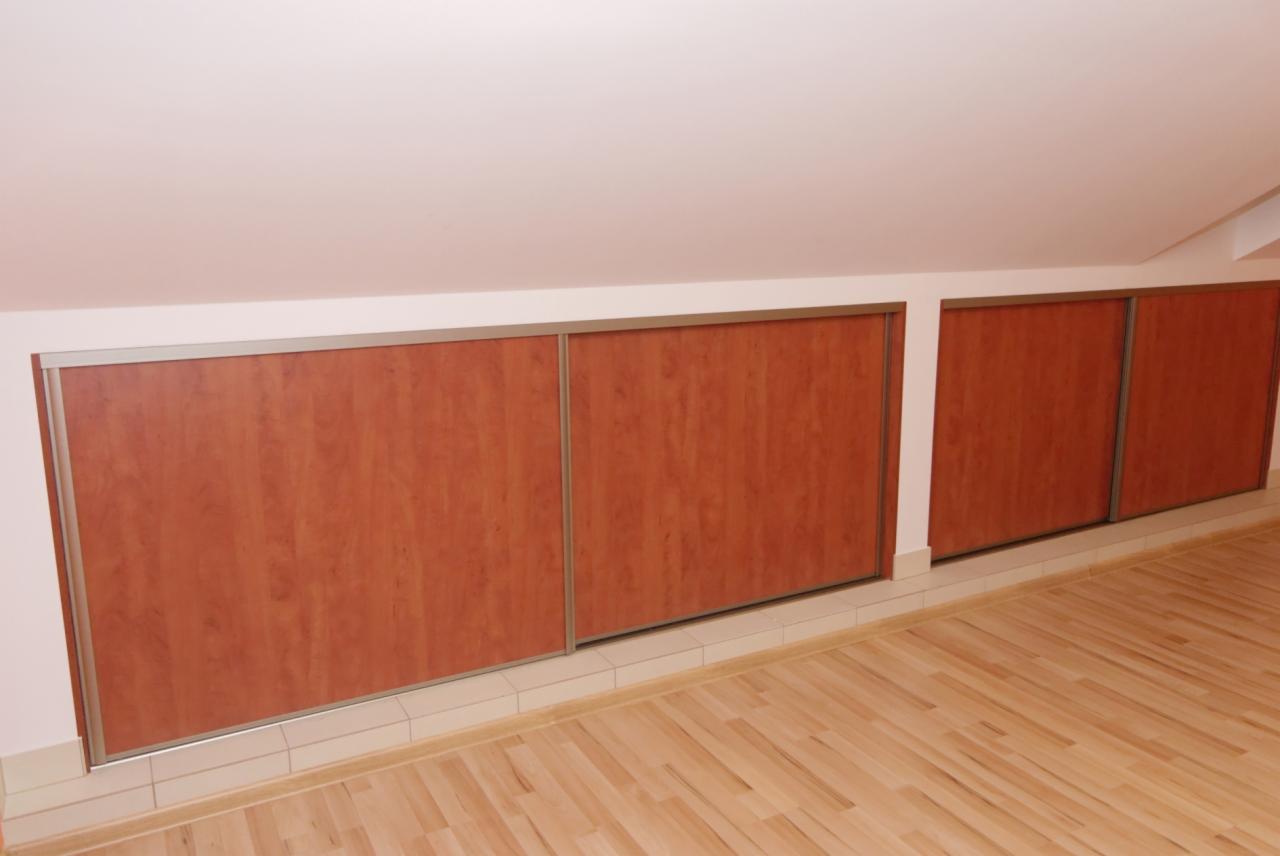 Zabudowa wnęki w sypialni