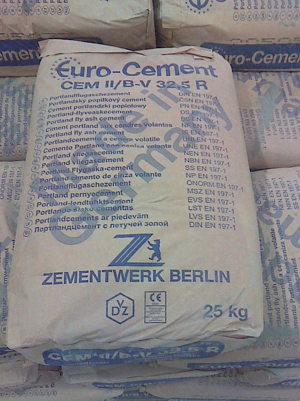 Cement z niemieckiej cementowni 'Zementwerk'
