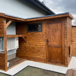 Domek narzędziowy z mini drewutnią