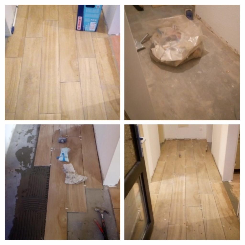 Cztery kadry z układania podłogi z płytek imitujących drewno: widok ukończonej części, przygotowanie podłoża, etap układania z użyciem krzyżyków dystansowych, oraz widok z perspektywy drzwi.