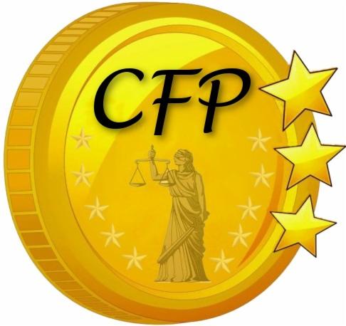 Złota moneta z napisem CFP, wizerunkiem Temidy i trzema gwiazdkami po prawej stronie.