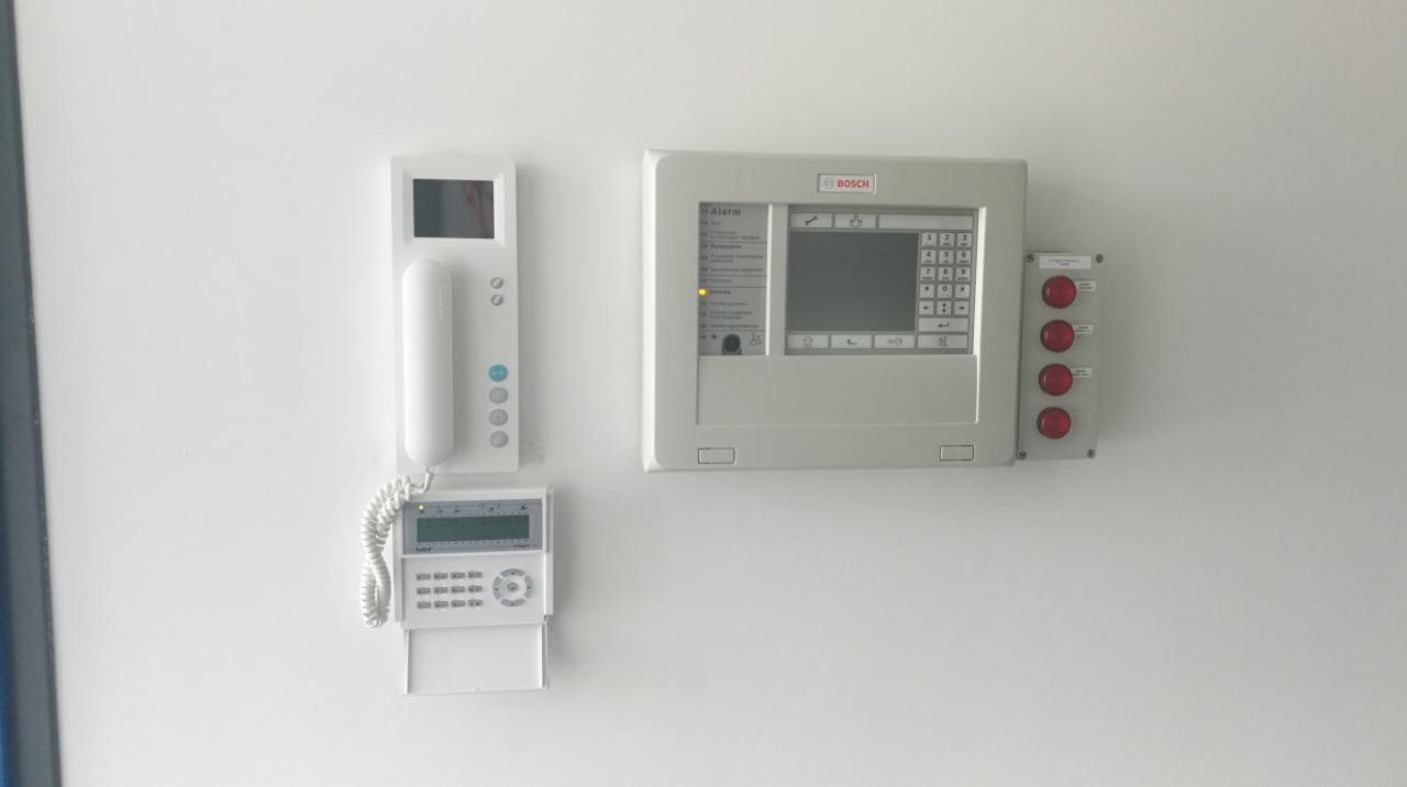 system wideo-domofonu, alarmu oraz sygnalizacji awarii