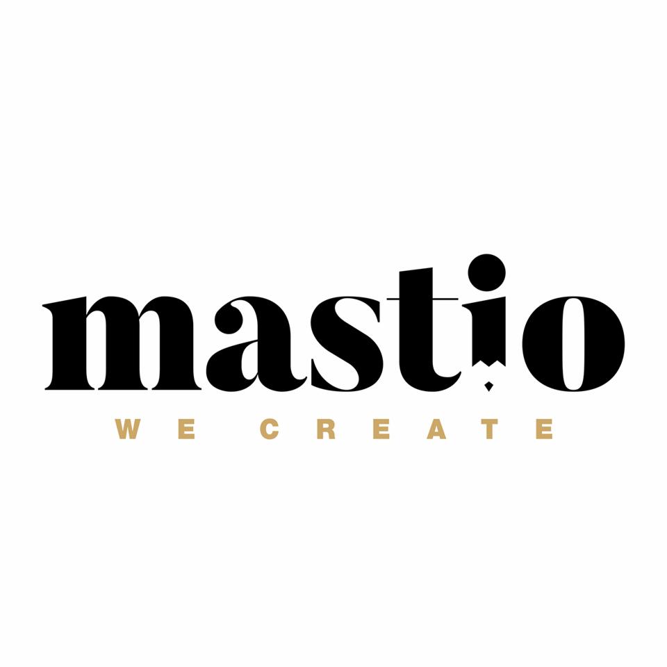 Logo firmy 'mastio' w kolorze czarnym, z hasłem 'WE CREATE' zapisanym mniejszą czcionką w kolorze złotym poniżej, na białym tle.