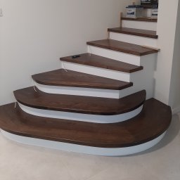 FRED P.P.U - Balustrady Wewnętrzne Wieniec