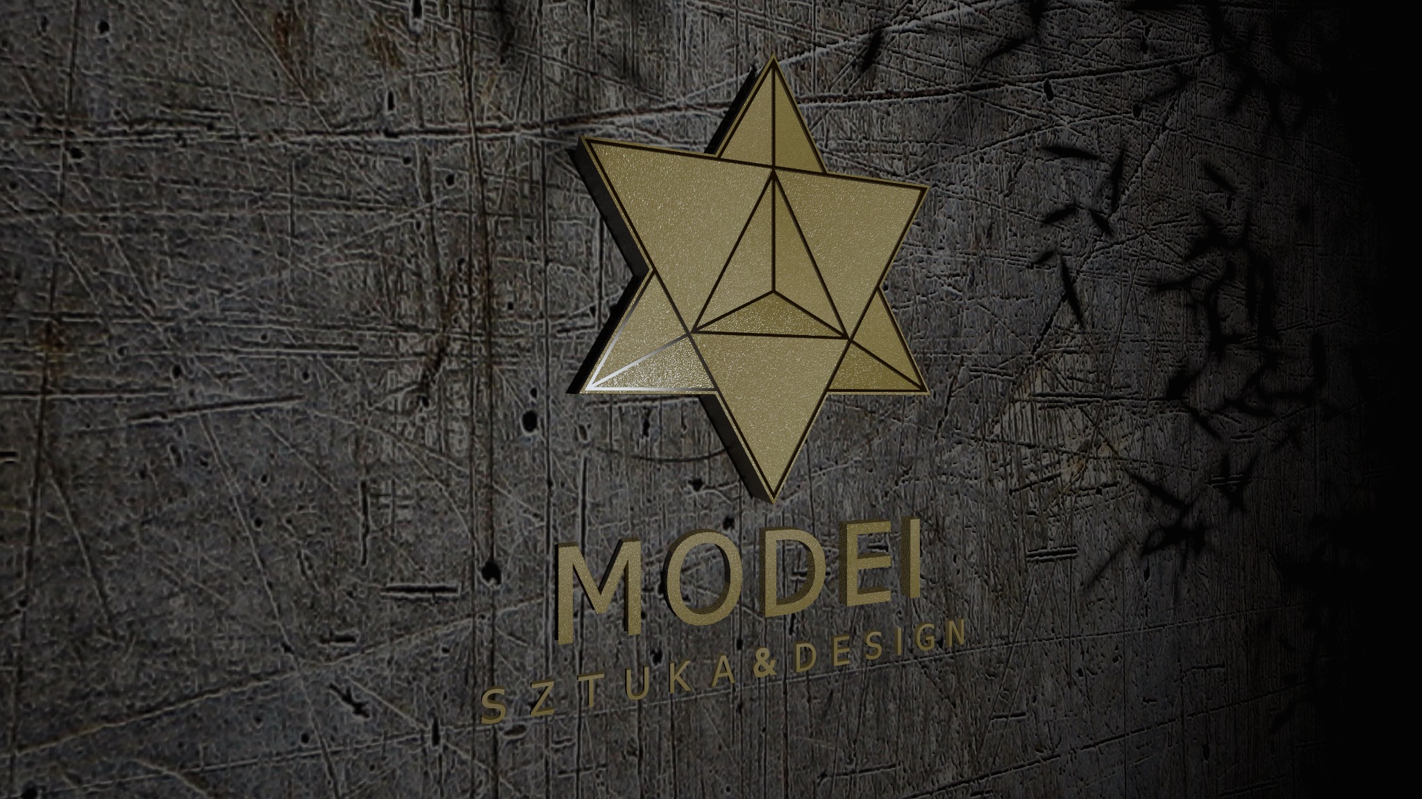 Złote logo firmy MODEL Sztuka & Design na szorstkiej, ciemnej ścianie z efektem cienia gałęzi.