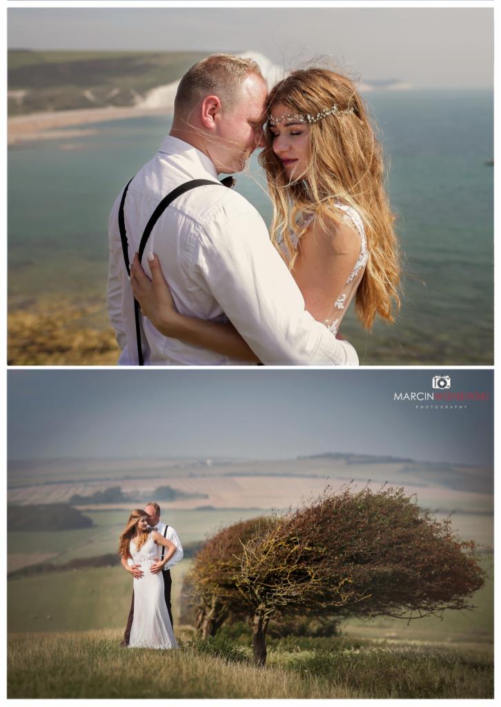 Para młoda w objęciach na klifie z widokiem na morze; panna młoda ma wianek na włosach, a pan młody szelki; dolne ujęcie pokazuje ich sylwetki na tle krajobrazu z drzewami.