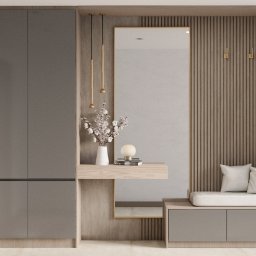 ZEUS STUDIO Egor Protsko - Nowoczesna szafa wnękowa z siedziskiem i lustrem, szare fronty, oświetlenie punktowe, dekoracyjne lamele ścienne w odcieniach brązu, minimalistyczny design.
