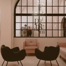 Pod Ciśnieniem, Lobby, Sudecka 96