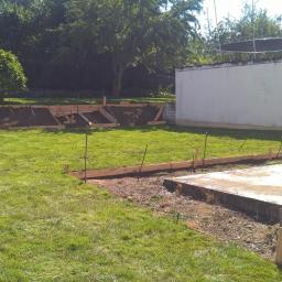 Realizacja projektu ogrodu 320 m2 - Trawa z rolki - z7