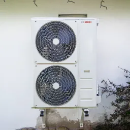 Energooszczędna Pompa Ciepła Powietrzna.