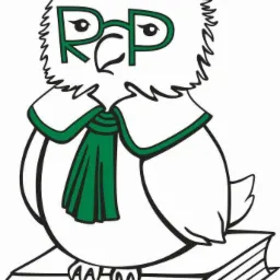 Stylizowany rysunek sowy z literami RCP zamiast oczu, siedzącej na książce z napisem KODEKS, całość w kolorach czerni, bieli i zieleni.