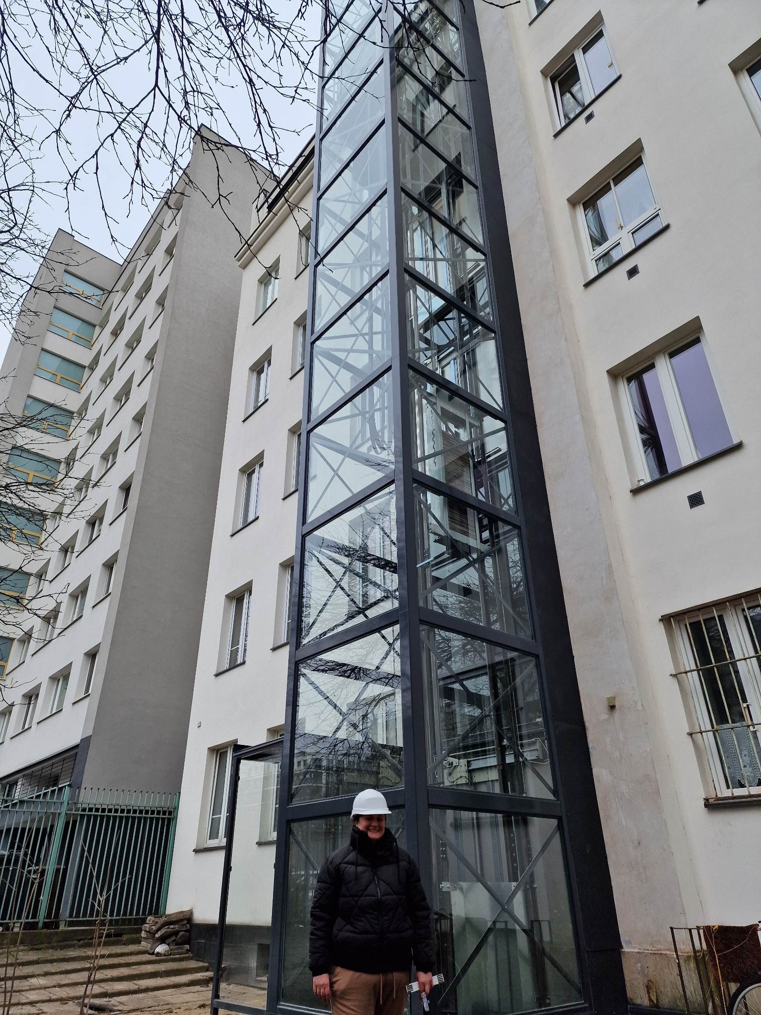 budowa podszybia windy oraz obróbki blacharskie