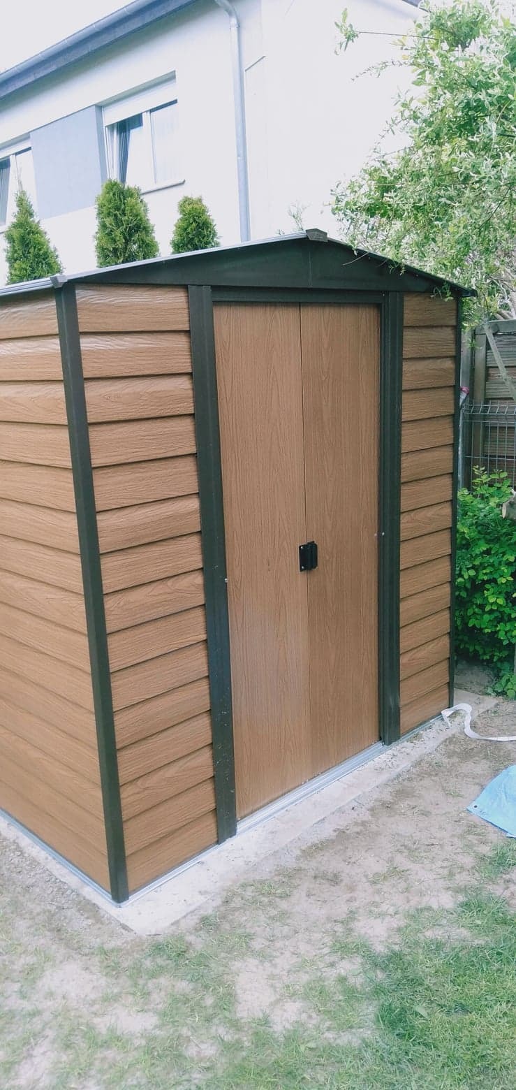 Montaż domku narzędziowego