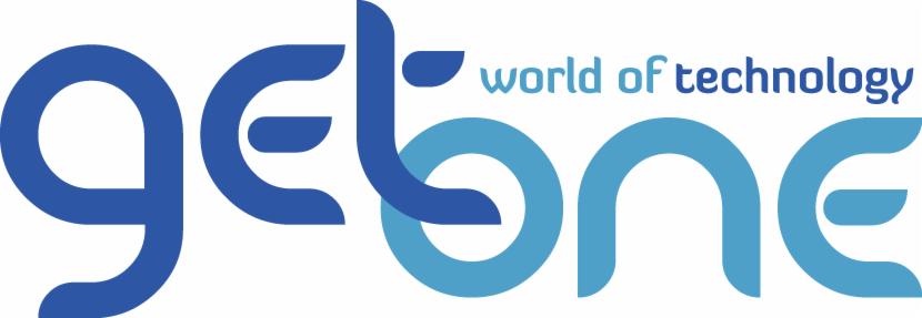 Niebieskie logo 'getone world of technology' na białym tle, z charakterystycznym połączeniem liter i nowoczesną typografią.