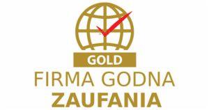 Złoty certyfikat 'Firma Godna Zaufania' z symbolem globu i czerwonego ptaszka, na białym tle.