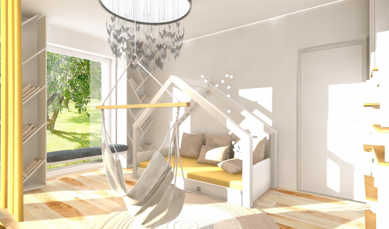 Pokój dziecięcy z białym łóżkiem w kształcie domku, wiszącym fotelem hamakowym i lampą z motylami, oświetlony naturalnym światłem z dużego okna z widokiem na zieleń.