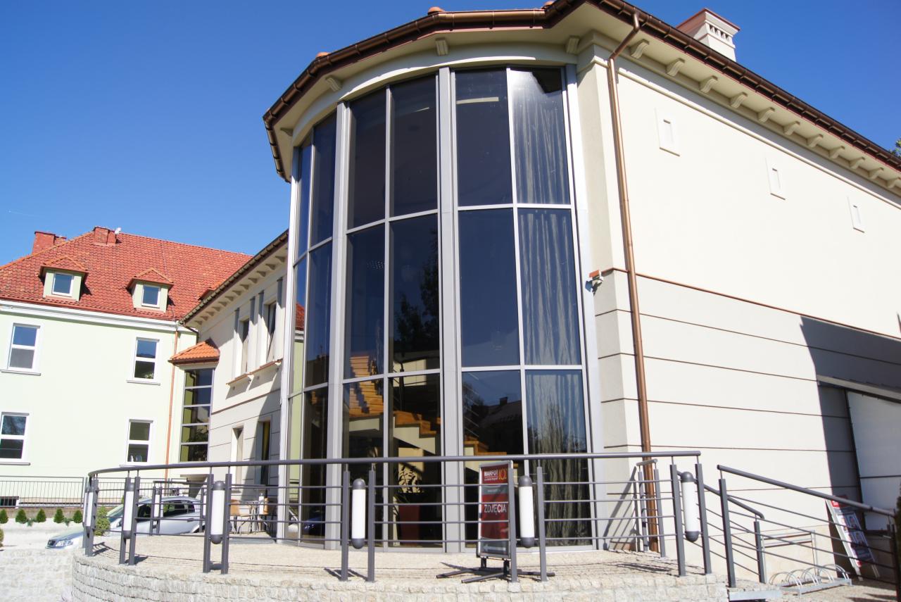 Budynek usługowo-handlowy w Jaśle